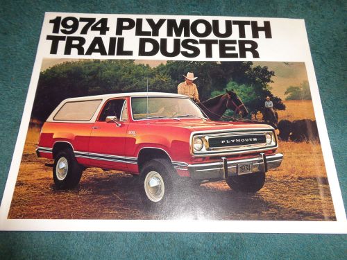 1974 plymouth trail duster sales folder  / original dealership brochure