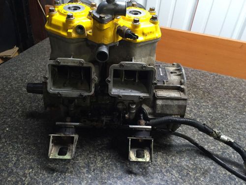 Skidoo mxzx 440 mxz engine motor crankshaft case zx