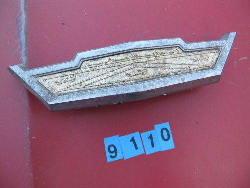 1963 ford galaxie oem center grille center hood release emblem