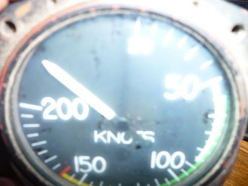 Airspeed knots indicator pn 2005-0324 sn 76878