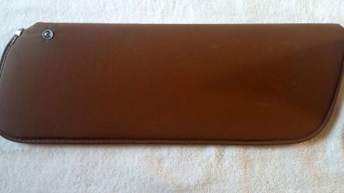 Nos  gm 1972 - 73 sun visor pontiac bonn. &amp; 1973-77 chevrolet gm # 9646410