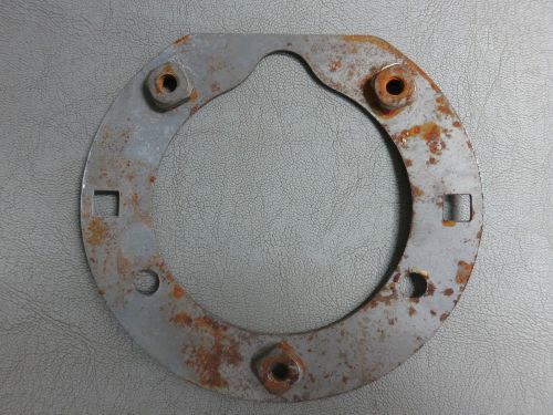 Rear brake line reinforcement plate for 1975-1979 corvette