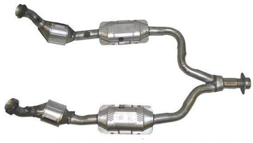 Eastern direct fit catalytic converter 30348