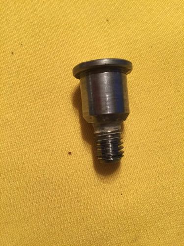 Volvo penta single bolt helmet shoulder screw 832716 or 839696 early 270 280