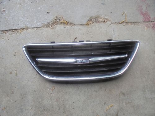 2002 2004 2005 2006 2007 saab 9-3 9 3 center grille nice oem!