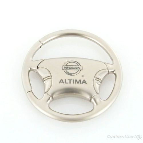 Nissan altima steering wheel keychain - new!