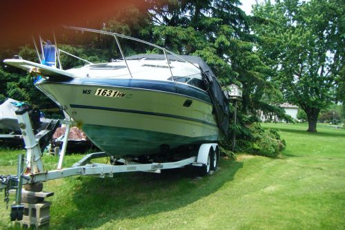 1988 bayliner boat 24 ft. model 2455