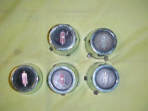 Five oldsmobile olds cutlass 442 f-85 ssi magnum center caps