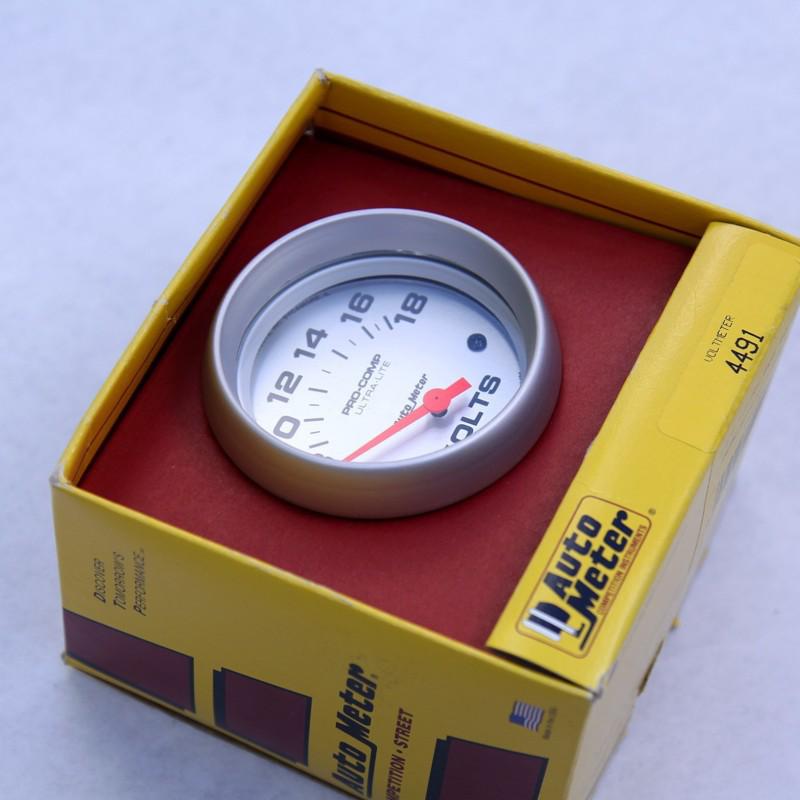 Auto meter 4491 ultra-lite electric voltmeter gauge