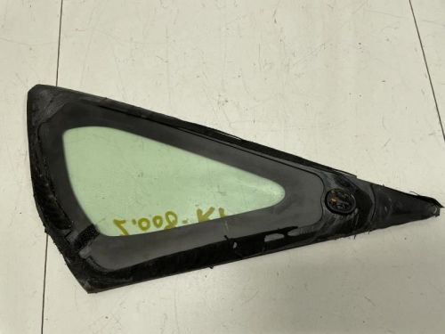 Toyota prius  2004 2009 front right door vent glass factory