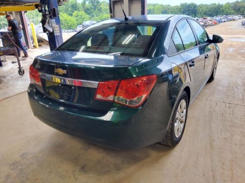 Cruze     2014 transmission shift 303680