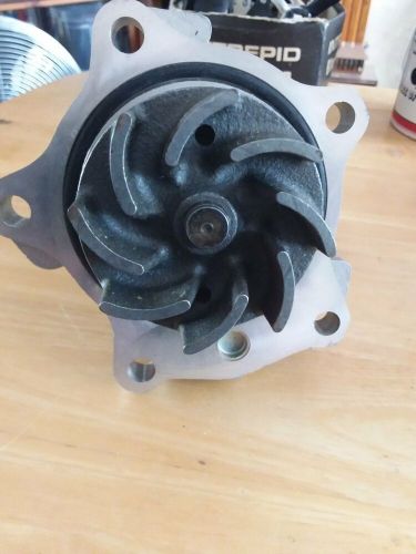 Genuine motorcraft ford water pump pt no 7087382 91 wm 8505aa.(ford sierra ?)