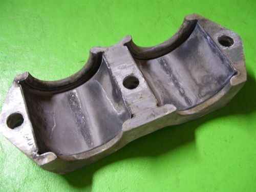 05 yamaha 250 vmax hpdi vz250tlrd motor mounts upper cover 61a-44511-00-94