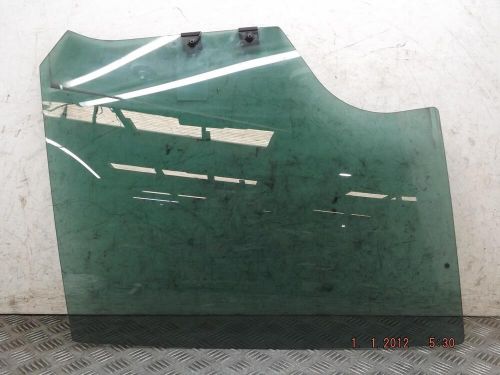 Renault clio right driver offside rear window glass 43r-00101 mk4 2013-2020↑