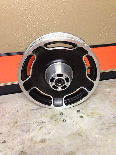 Harley 07 street glide front wheel 16 inch