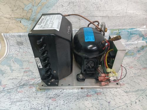 Boaters&#039; resale shop of tx 2408 5551.37 dometic cu-100 compressor assembly only