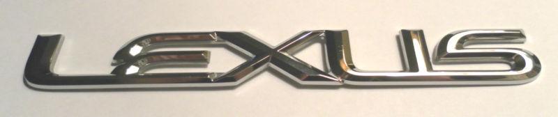 2010 lexus rx 350 & rx 450h liftgate emblem