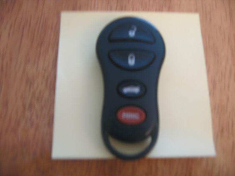 2006 chrysler keyless entry remote oem key fob 04602260 gq43vt17t in gr8t cond