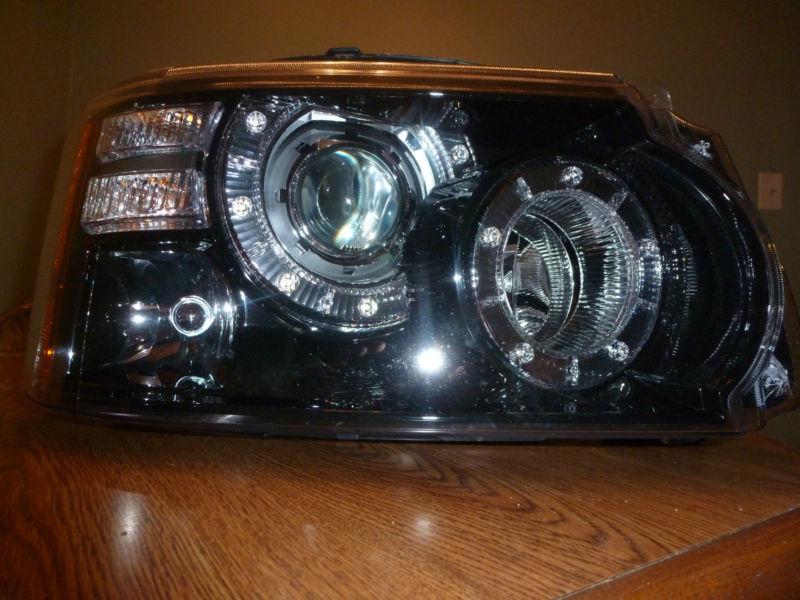 2012 land rover xenon headlight (right side)