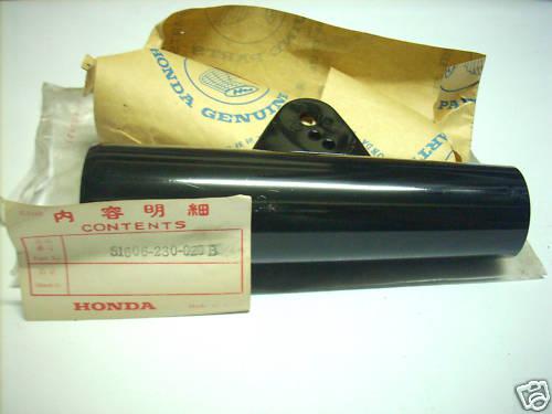 Honda cd125 cover left front fork 51606-230-020b