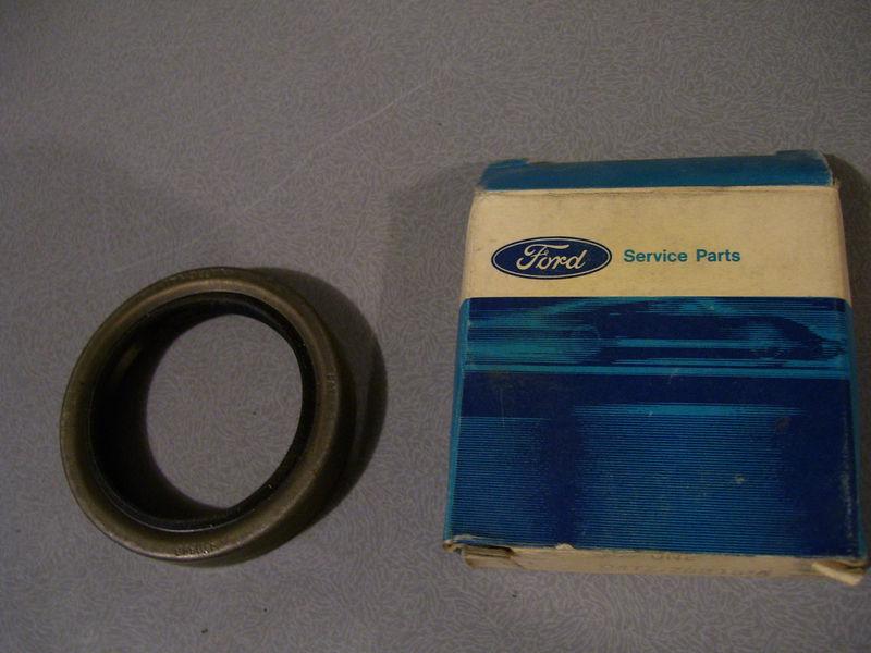 New in box 1974 ford truck seal.  d4tz-7b215-a