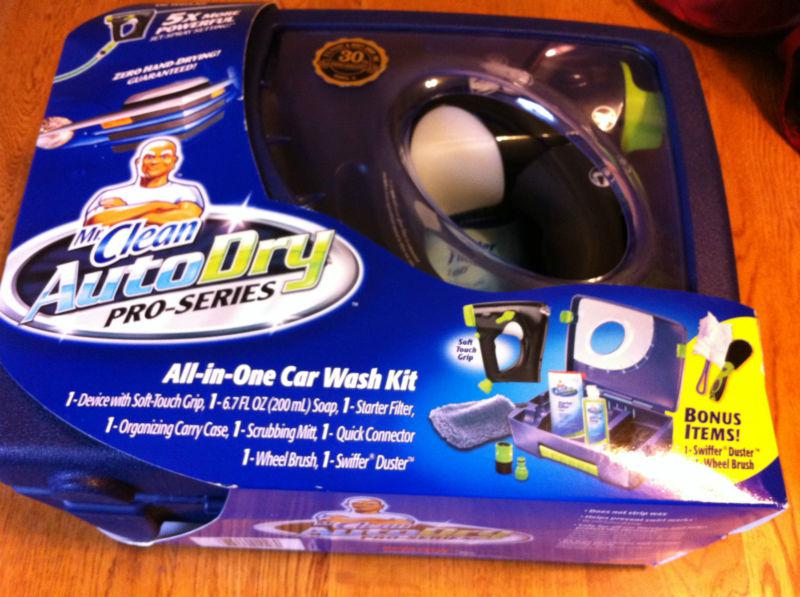 Brand new sealed mr. clean auto dry vehicle pro series wash kit 