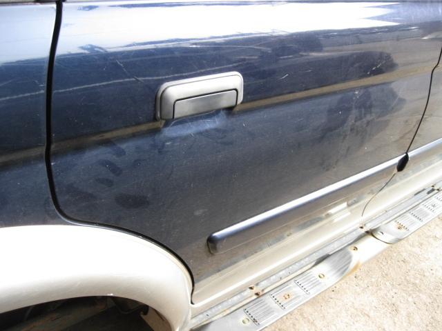 Rear door montero sport 2000 00 01 02 03 04 right 379150