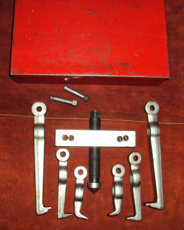 Snap on tools bar type interchangeable puller