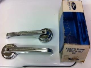 Nos 1966 mustang/ shelby standard interior door handles.