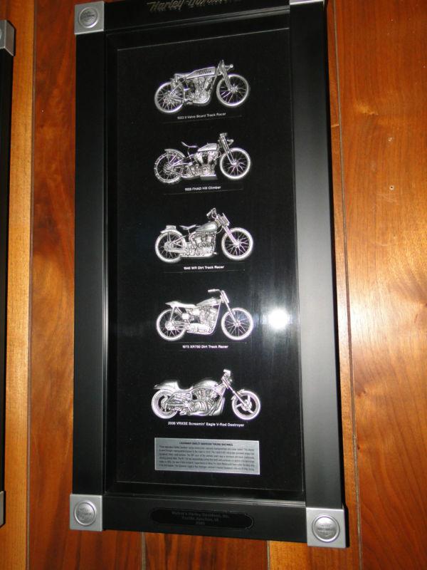 Harley-davidson dealer collector series bikes