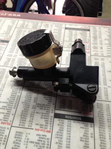 07 08 suzuki gsxr 1000 clutch master cylinder