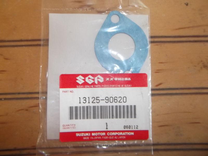 New toro suzuki gasket 13125-90620 13125 90620 nos nib free fast shipping