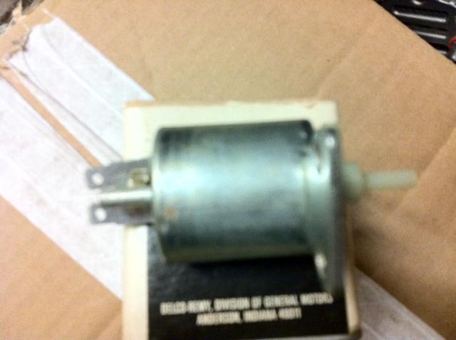 Olds 442 and cutlass tcs switch, nos 1970 1114428