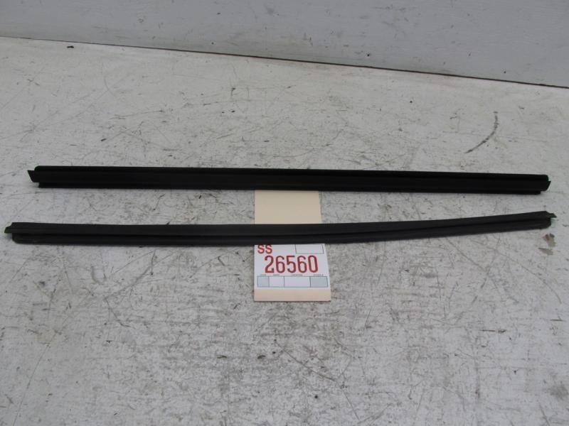 95 96 97 volvo 850 sedan left rear door outer inner weather strip belt molding