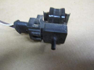 Volvo s70 98-02 1998-2002 vacuum sensor