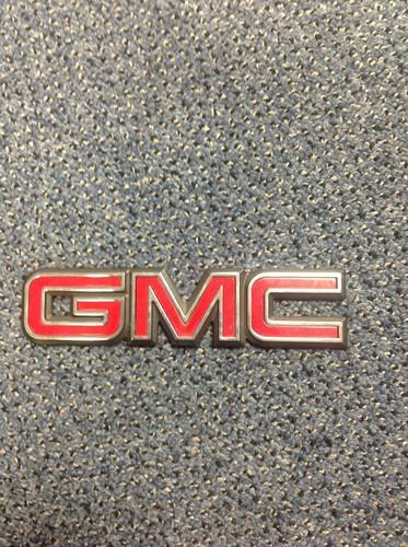 Gmc truck suv script emblem red/chrome rear badge sierra jimmy envoy denali