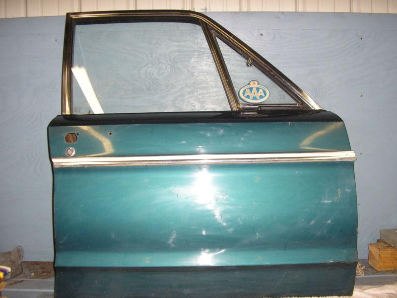 Mopar 1966 plymouth right side door four door car