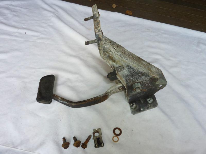 1967 1968 ford mustang gt fb coupe oem brake pedal & support assembly