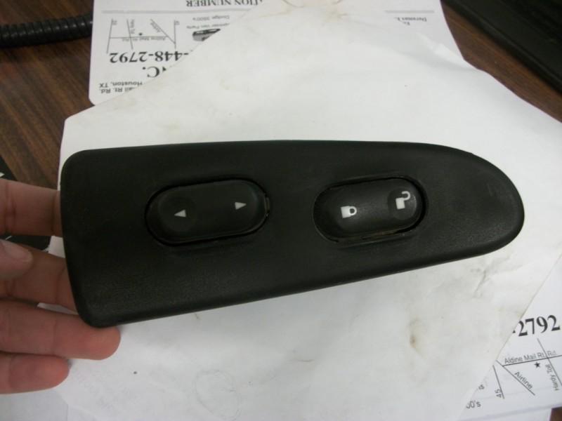 02 windstar right front door window switch 349916