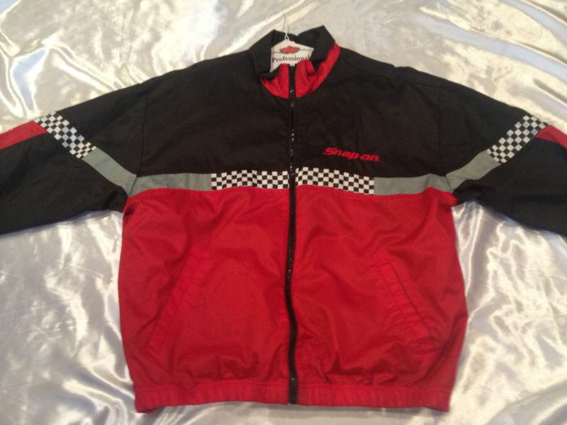 Snap-on windbreaker size large