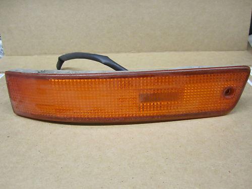 Lexus ls400 90 91 92 93 94 1990-1994 outer parking light turn signal left driver