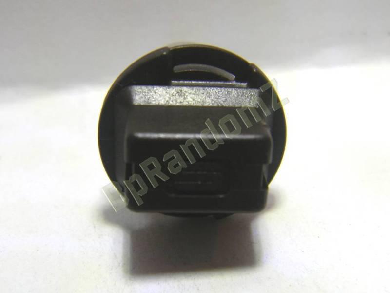 Bmw mercedes osram brown speedometer bulb socket 12v - 3w  e31 e32 e34 e36 z3