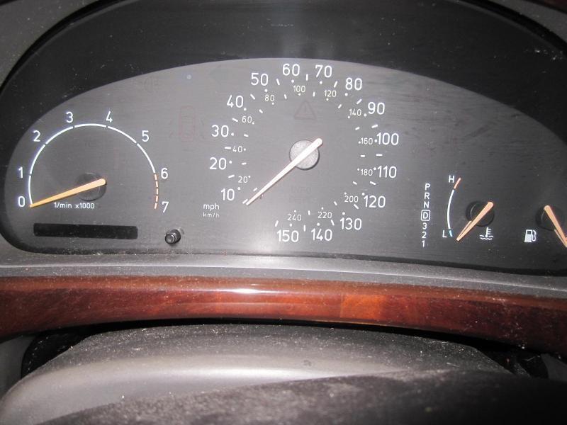 Speedometer cluster saab 9-5 2000 00 539675