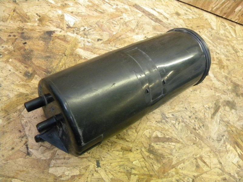 91 porsche 911 964 fuel vapor charcoal canister 96420101700