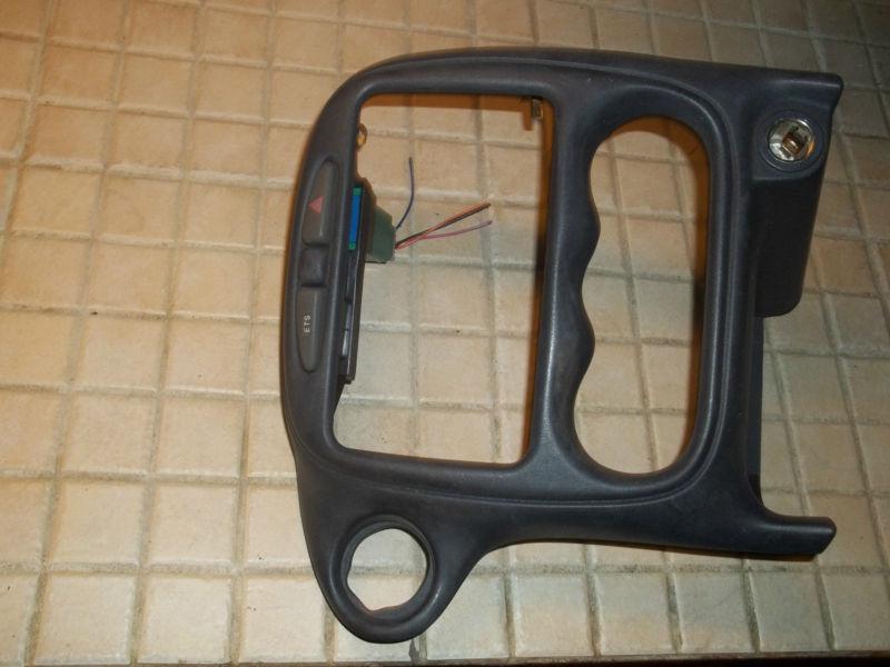 1999-2005 pontiac grand am climate control switch and radio bezel