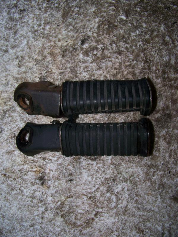 1979 yamaha xs650 xs 650 rear foot pegs w/ brackets