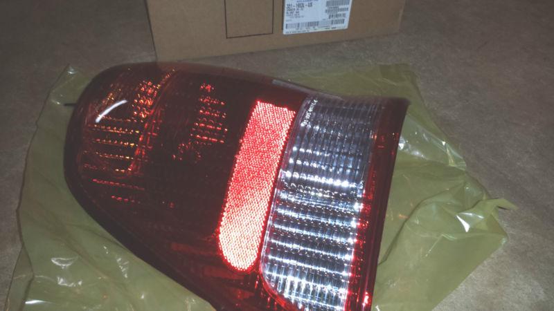 Ford windstar depo 331-1953l-us tail light taillight driver side new