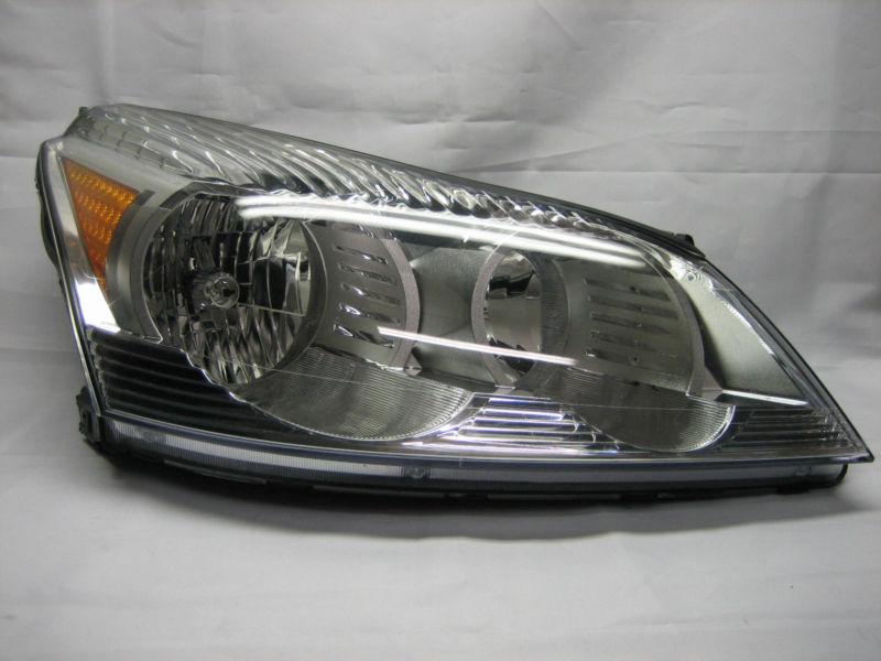 2009 2010 2011 2012 chevrolet traverse right passenger side headlight oem 