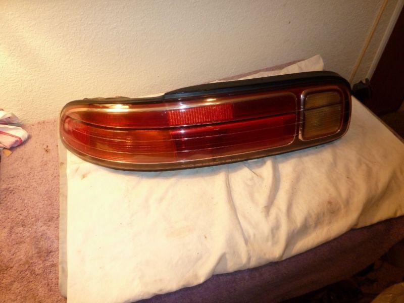 Lexus sc300 sc400 sc 300 400 oem 97+ drivers tail light assembly good clear lens