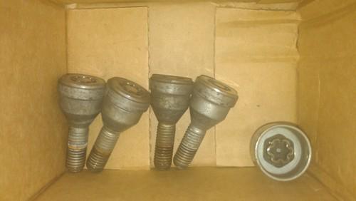 Volvo c70 s70 v70 850 wheel lock bolts